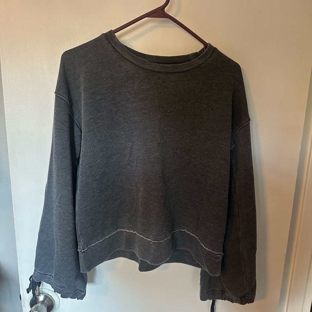 American Eagle Outfitters Charcoal Crewneck